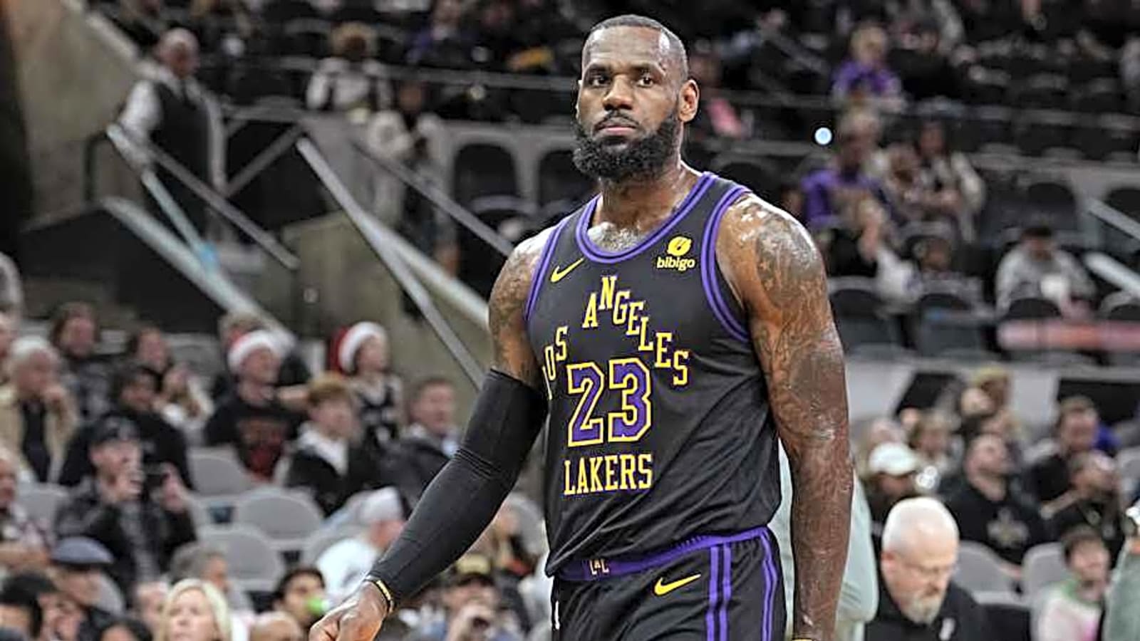 Lakers’ LeBron James Has Cryptic Response to Retirement Timeline