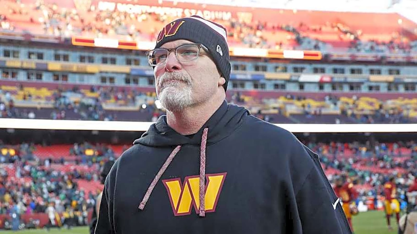 Commanders head coach Dan Quinn honored by alma mater