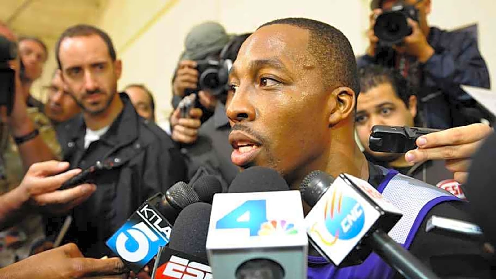 NBA Legend Dwight Howard Reacts To Magic-Grizzlies Trade