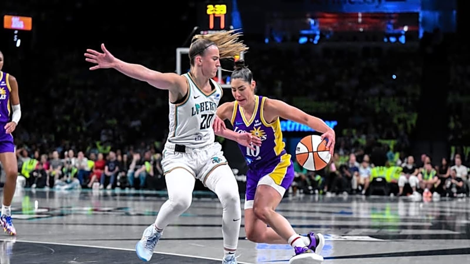 Sparks&#39; Kelsey Plum Breaks WNBA Record in Win Over Liberty&#39;s Sabrina Ionescu