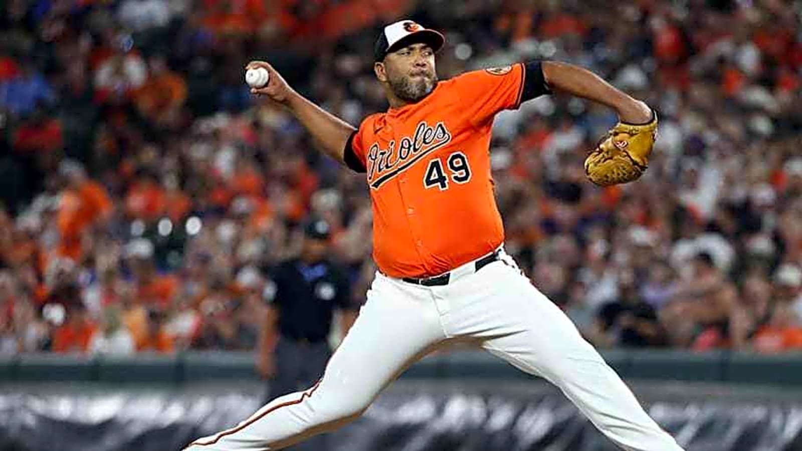 Orioles' reliever gets positive second opinion after injury-riddled season