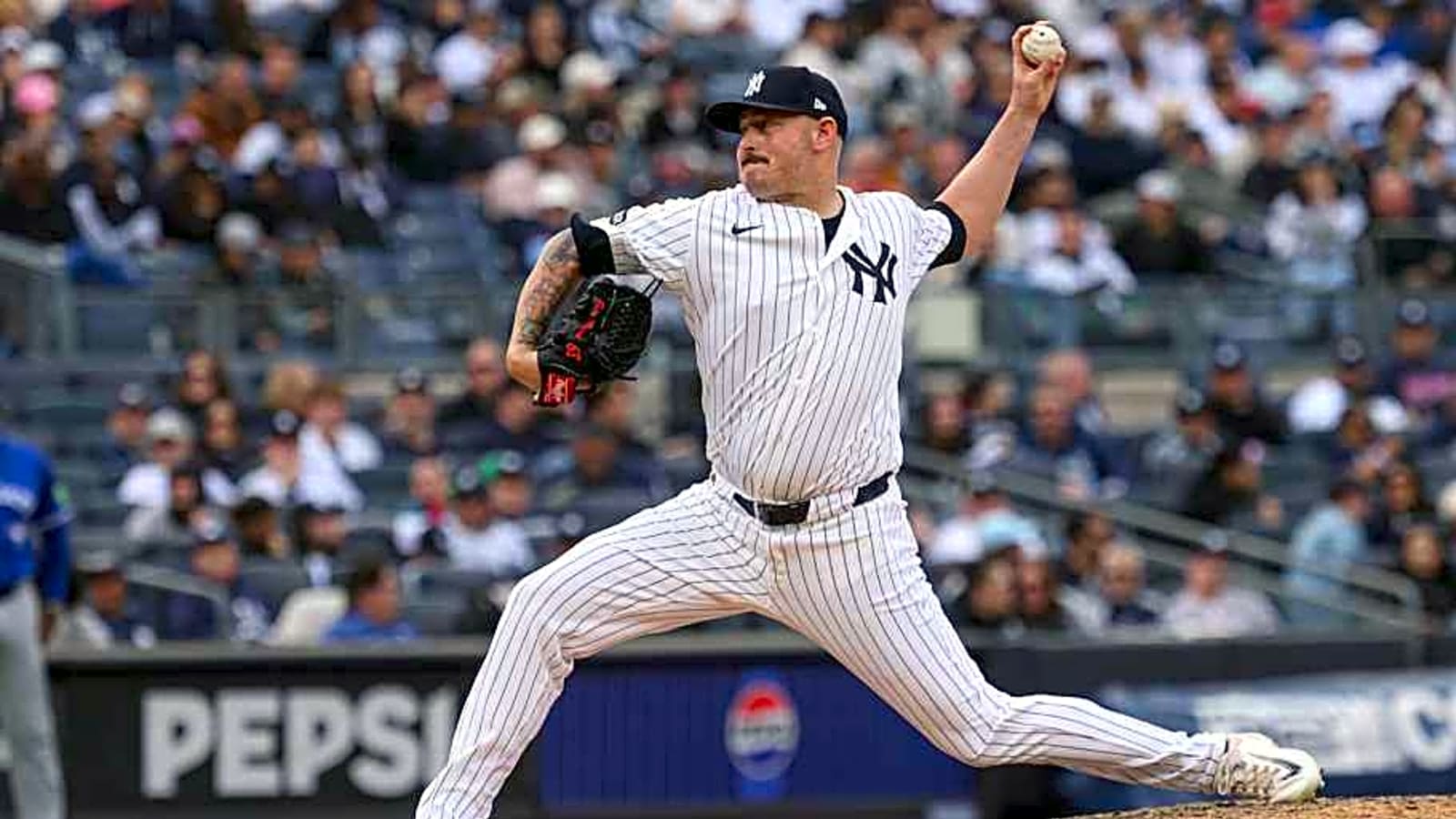 Yankees LHP Elects Free Agency