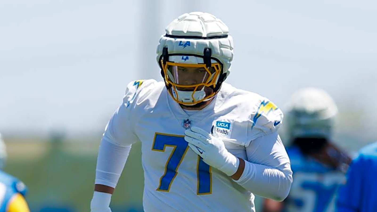 Chargers&#39; failed experiment on the O-line has led to a desperate (but sensible) move