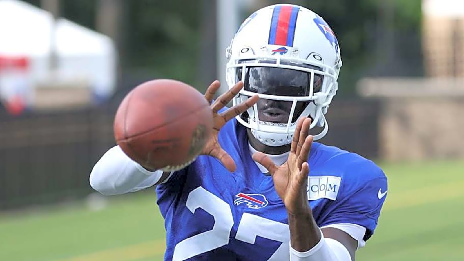 Bills GM offers cautiously worded Tre&#39;Davious White injury update