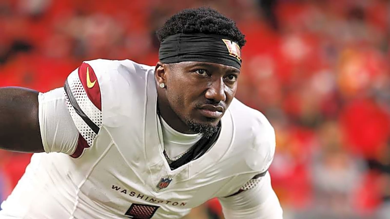 Predicting the fate of Commanders' 2026 free agents at midseason mark