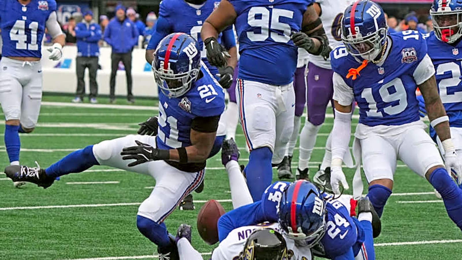 NY Giants D-line Ranked Among NFL’s Best Ahead of the 2025 Season