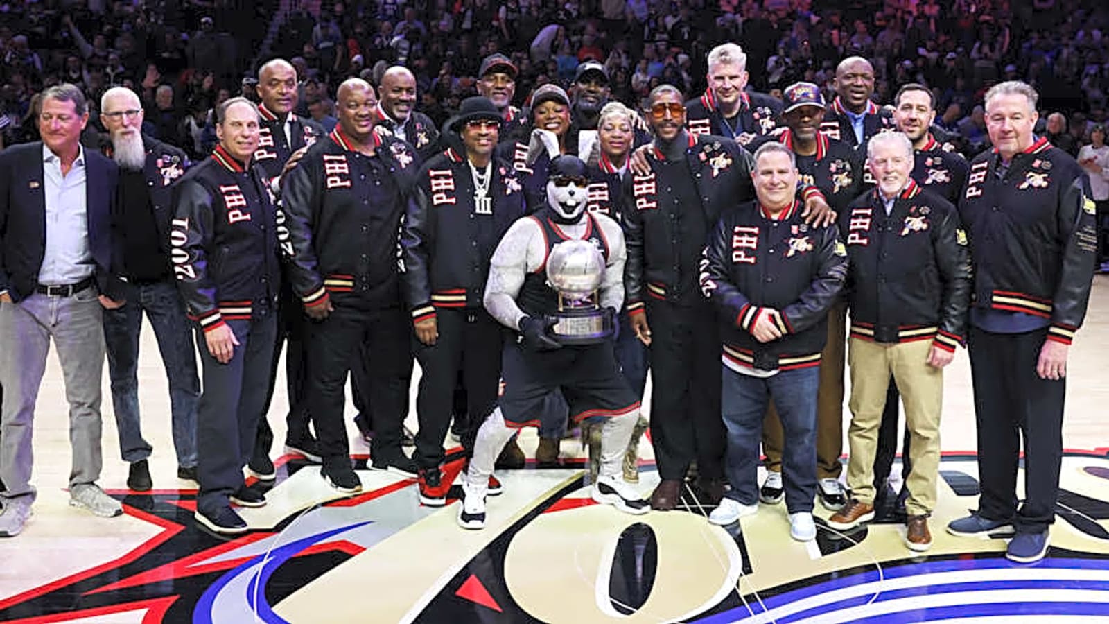 Sixers Conclude Their 2000-01 Celebration in Most Fitting Way Possible