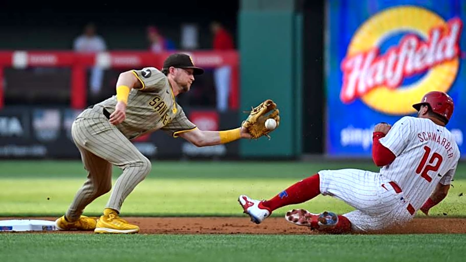 Padres Fans Receive Unfortunate Update on Pete Alonso, Kyle Schwarber Rumors