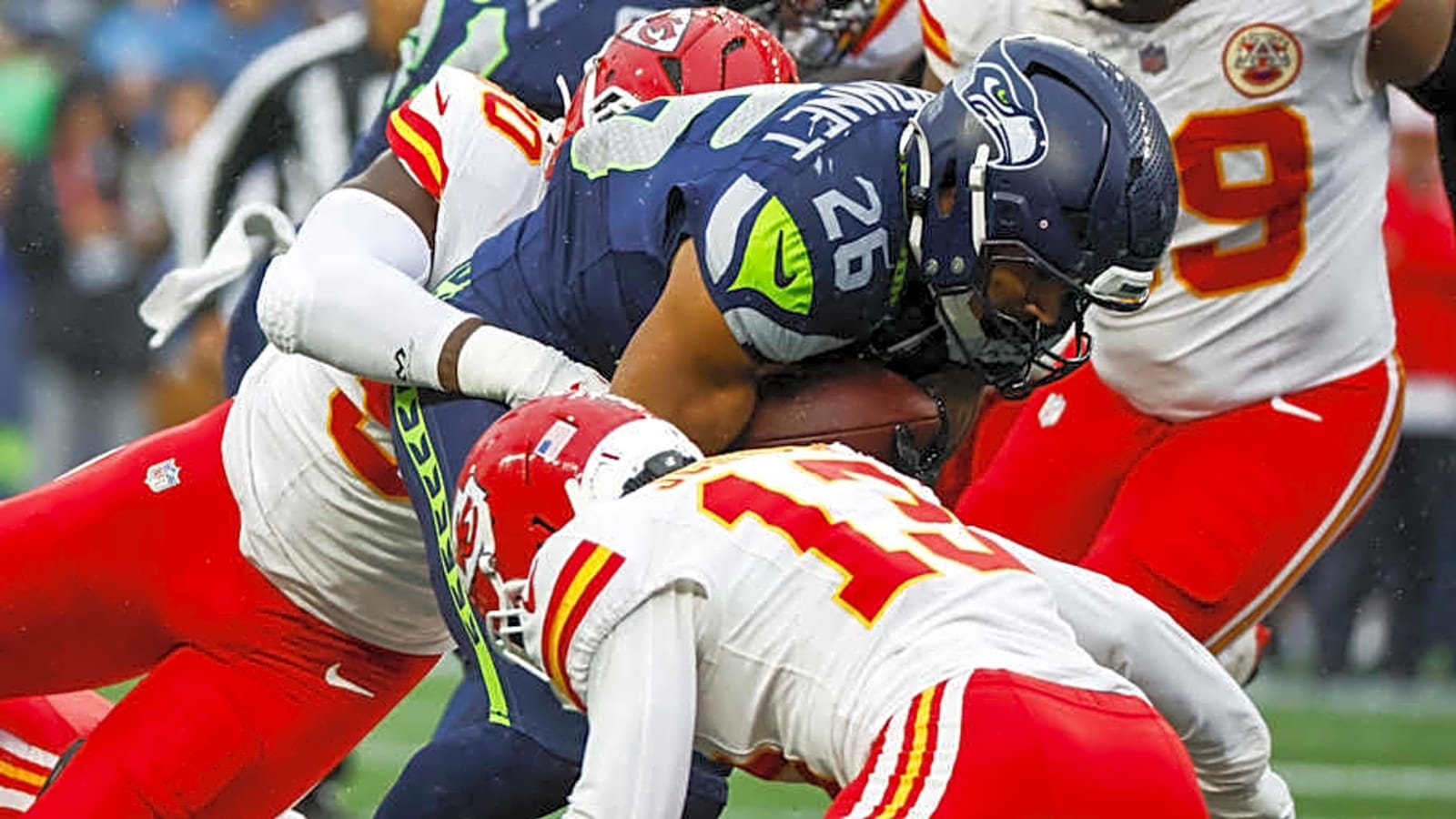 Seahawks insider suggests Zach Charbonnet may seize starting RB role