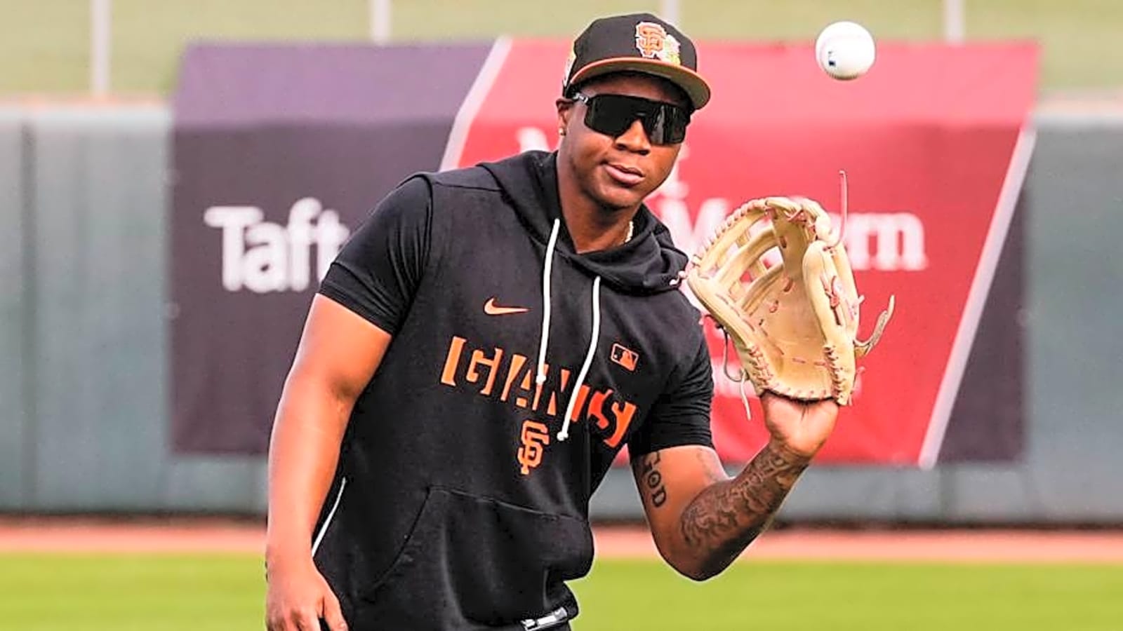 Pair of Injured Giants Bullpen Options Begin Buildup with Live Batting Practice