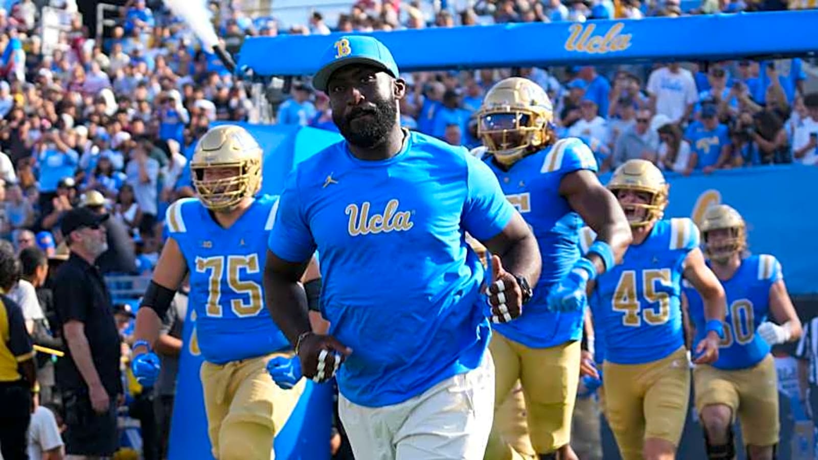 Simulating UCLA&#39;s Season in College Football 26: Week 1, Utah