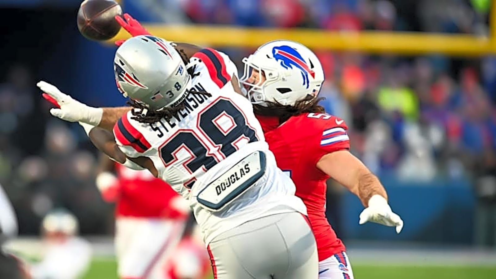 Bills&#39; roster math could turn fourth-year linebacker into salary cap casualty