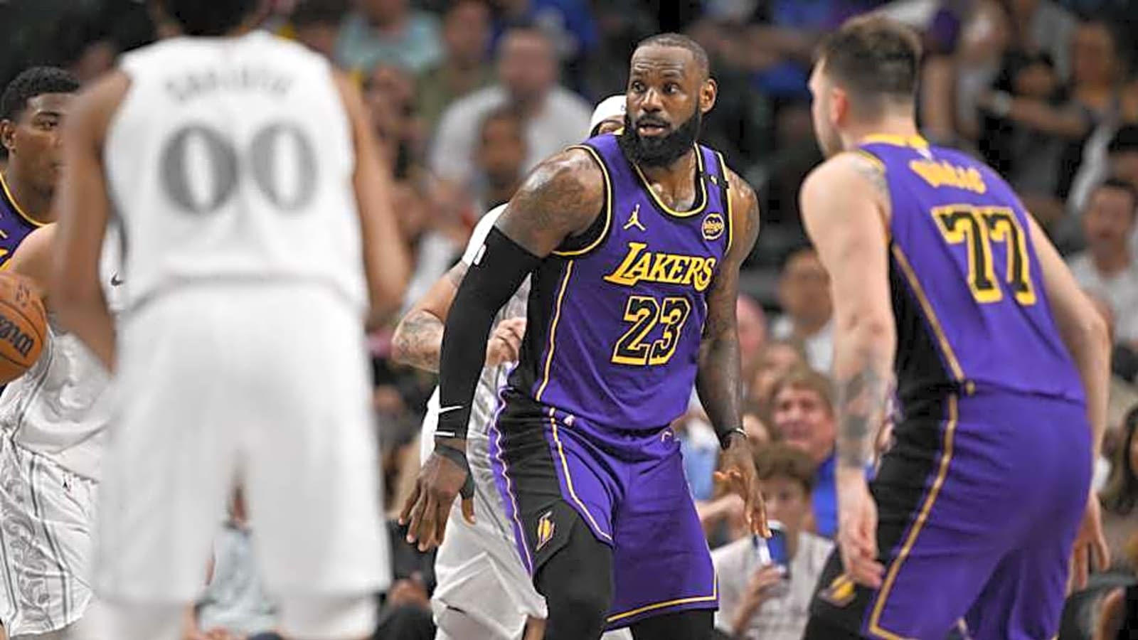 Lakers to Enter 2025 Playoffs with Huge Championship Odds
