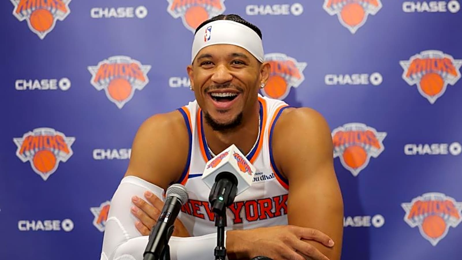 Knicks Lose Two Stars for Season Opener