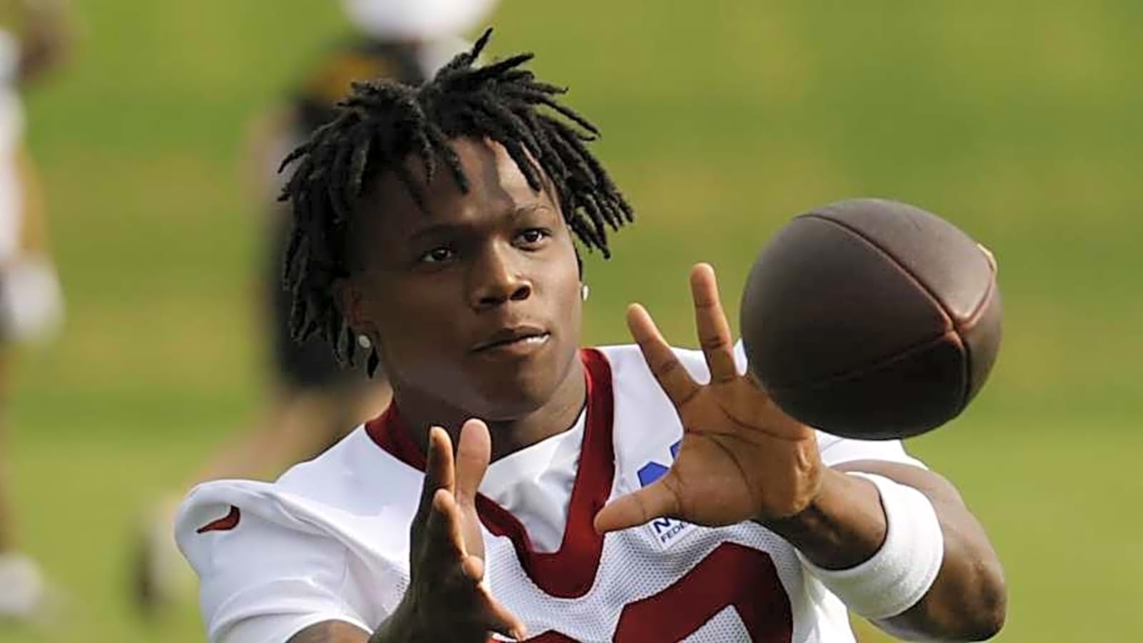 Commanders&#39; stunning trade twist sends rookie hype skyrocketing