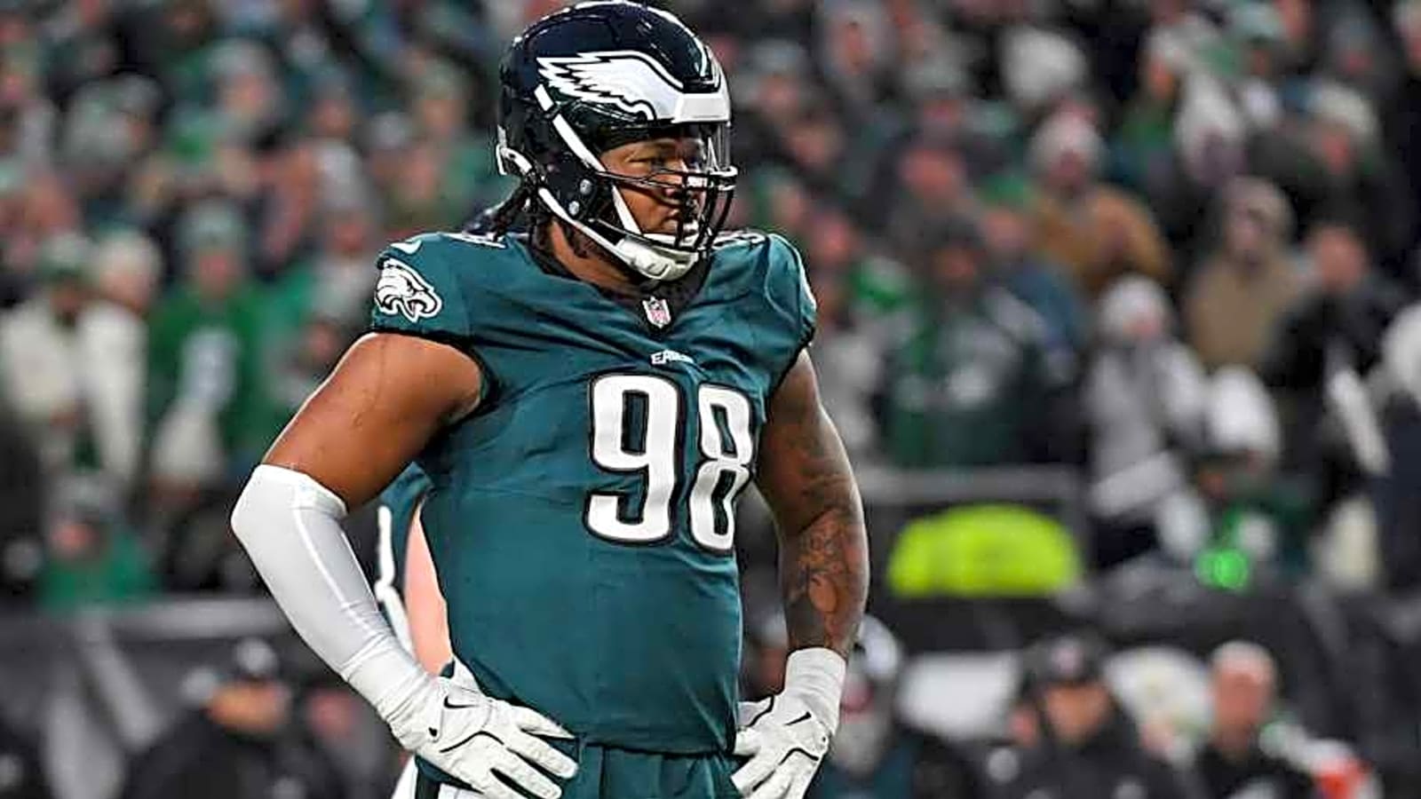 Eagles Jalen Carter ejected after spitting on Cowboys&#39; Dak Prescott before first play