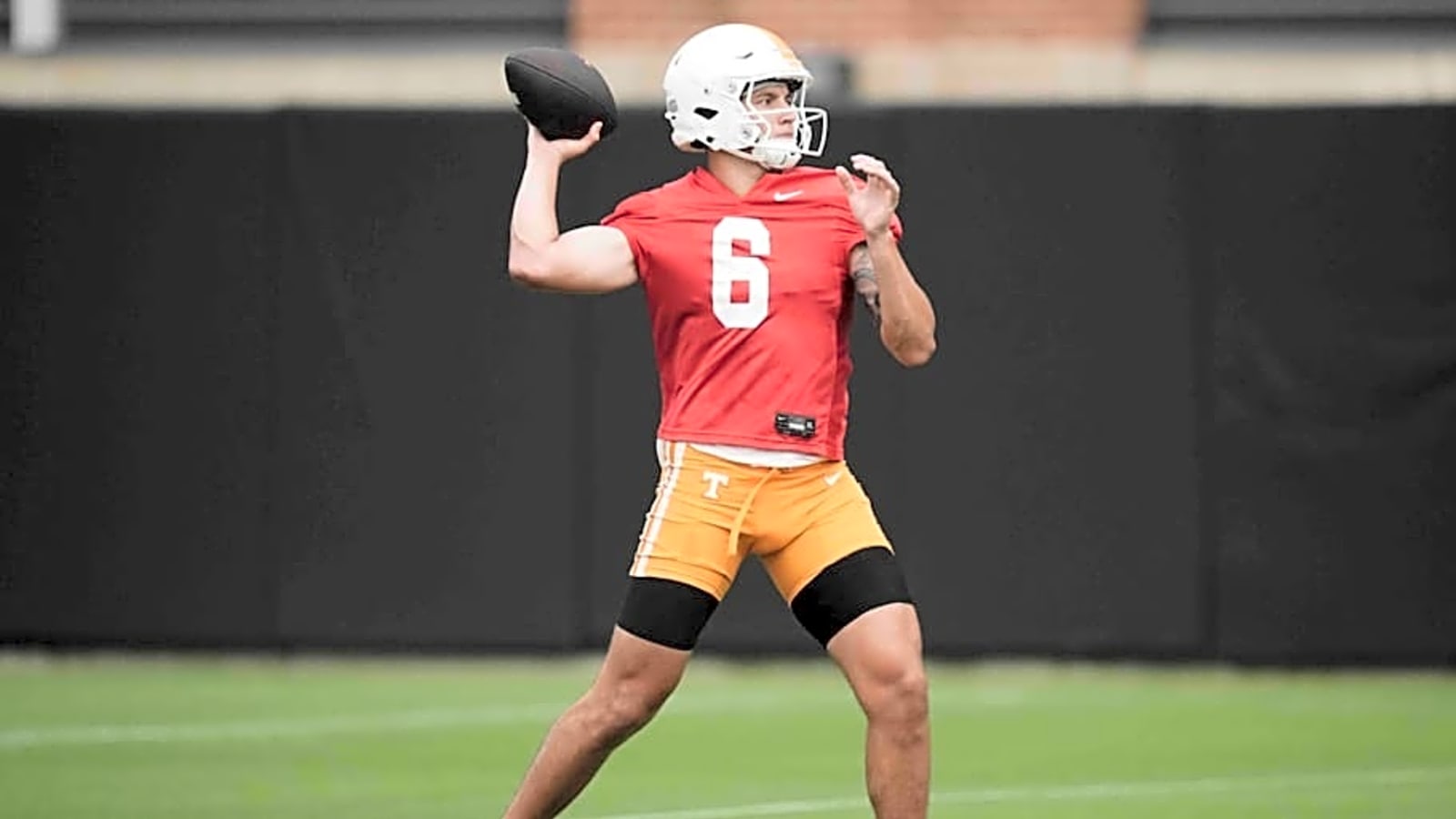 Tennessee Volunteers Reportedly Trending Towards Naming Joey Aguilar as Starting QB