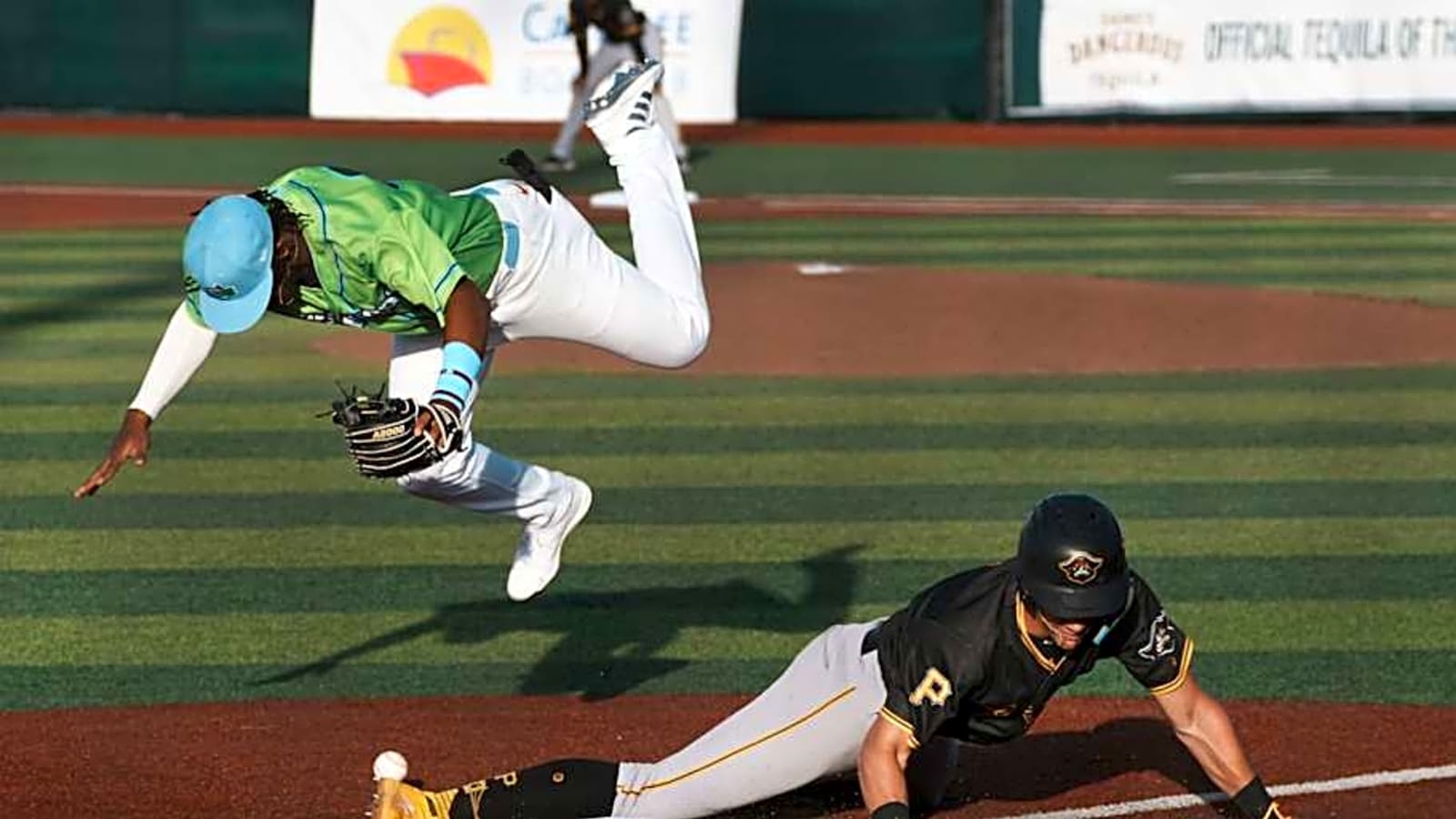 Watch: Benches Clear in Daytona Tortugas Matchup With St. Lucie Mets