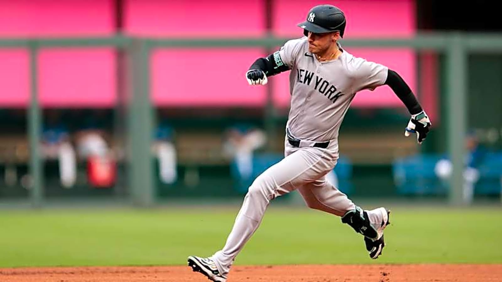 Former MVP Reacts to Yankees Benching