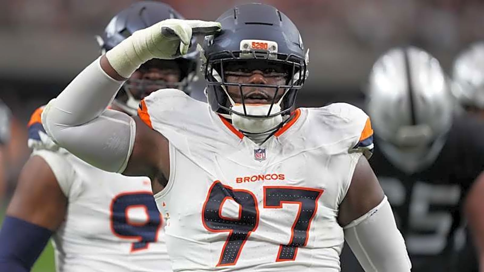 Inside Broncos’ Big Malcolm Roach Extension: New Details Surface