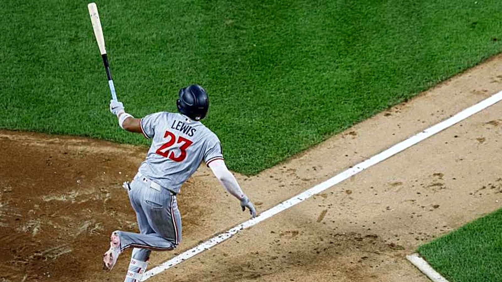 Royce Lewis returns to grand slam form as Twins beat White Sox