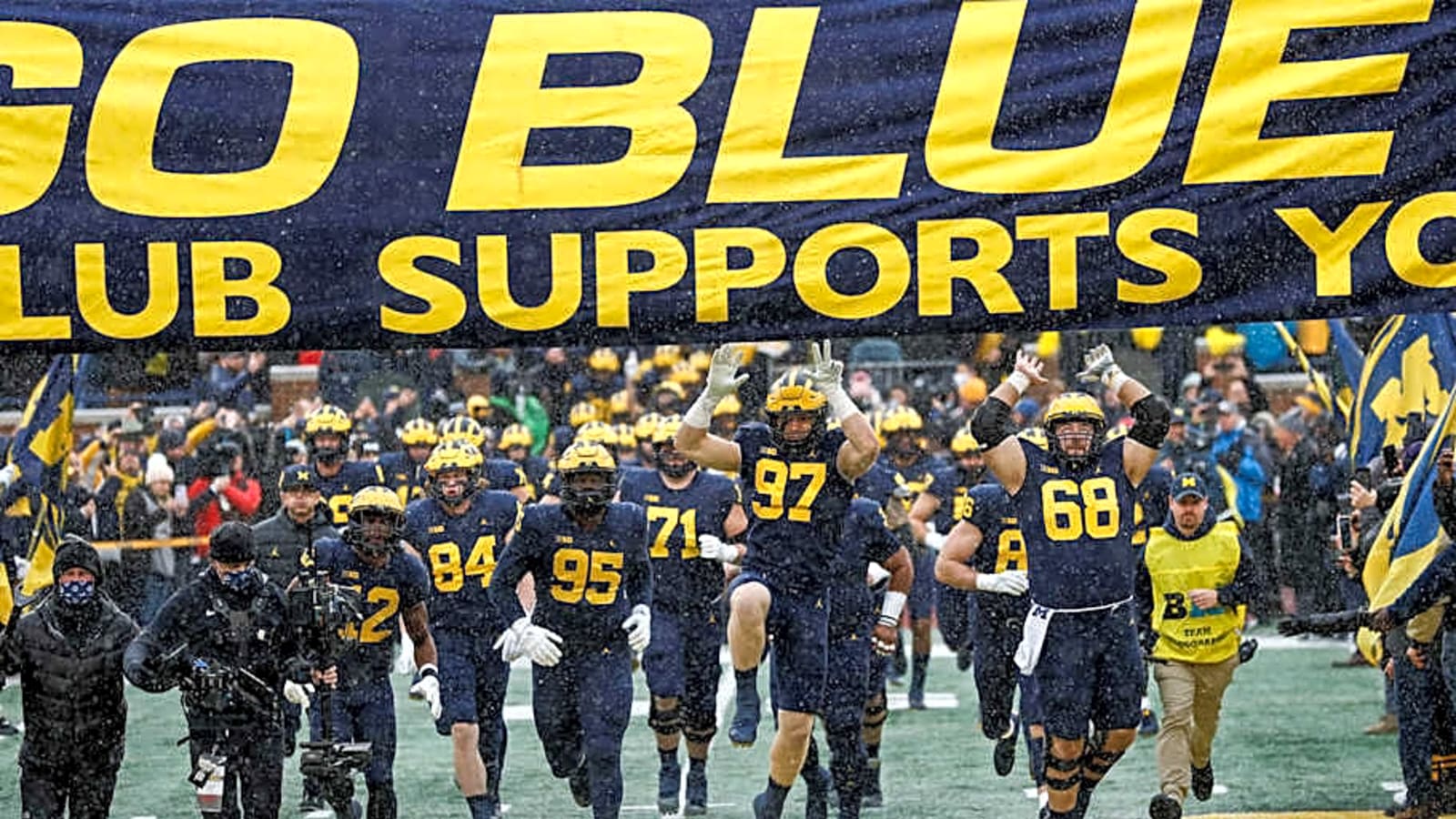 Two Michigan Wolverines in discussion as top-five players at their position for 2026 NFL Draft