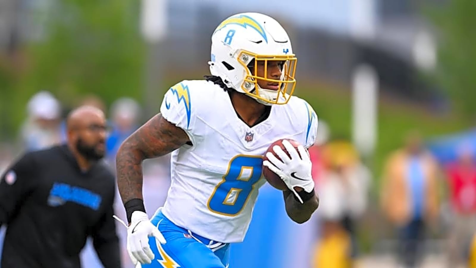 Chargers fans will love Omarion Hampton getting advice from unexpected NFL legend