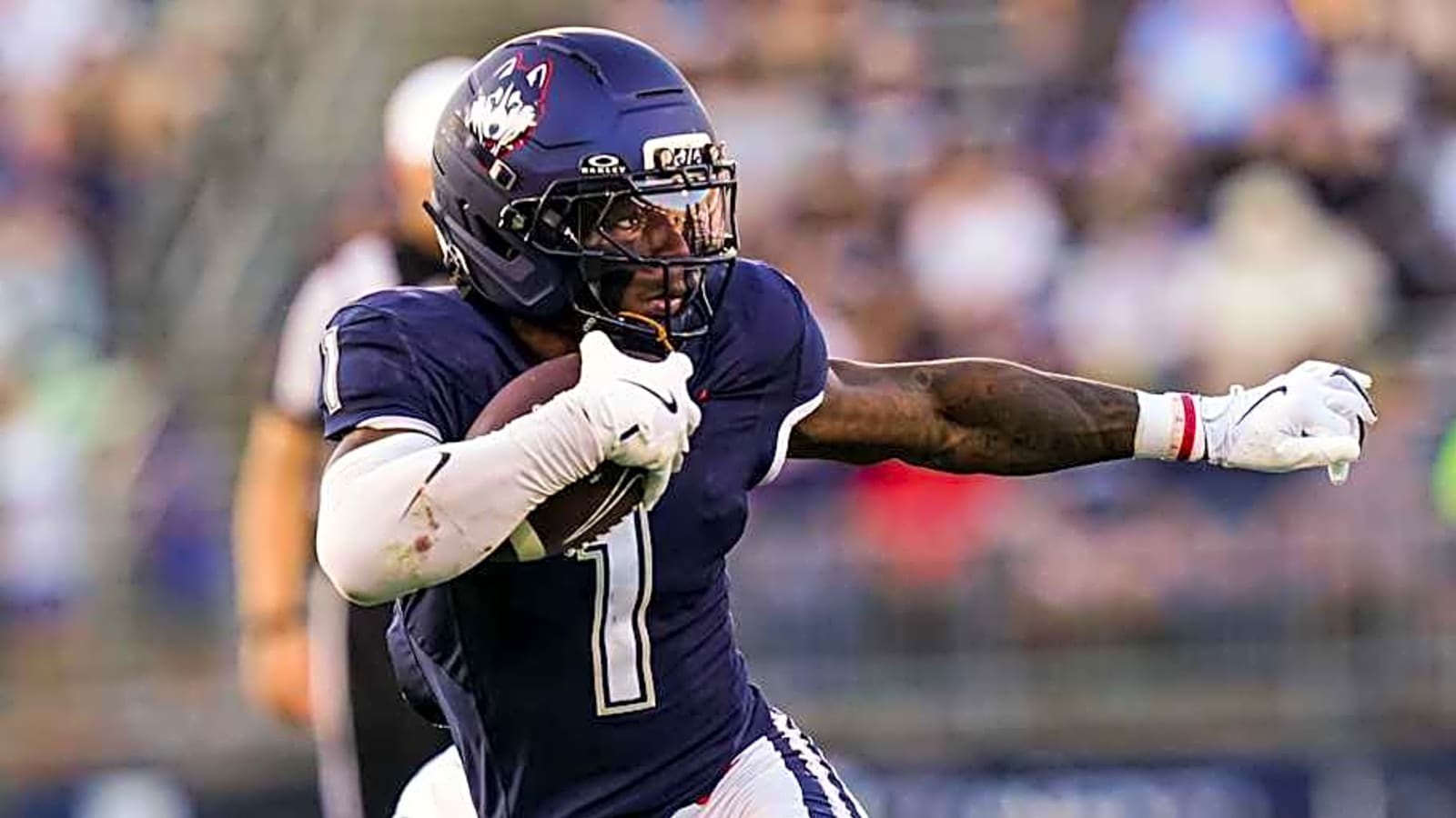 Steelers Showing Interest in Sleeper WR