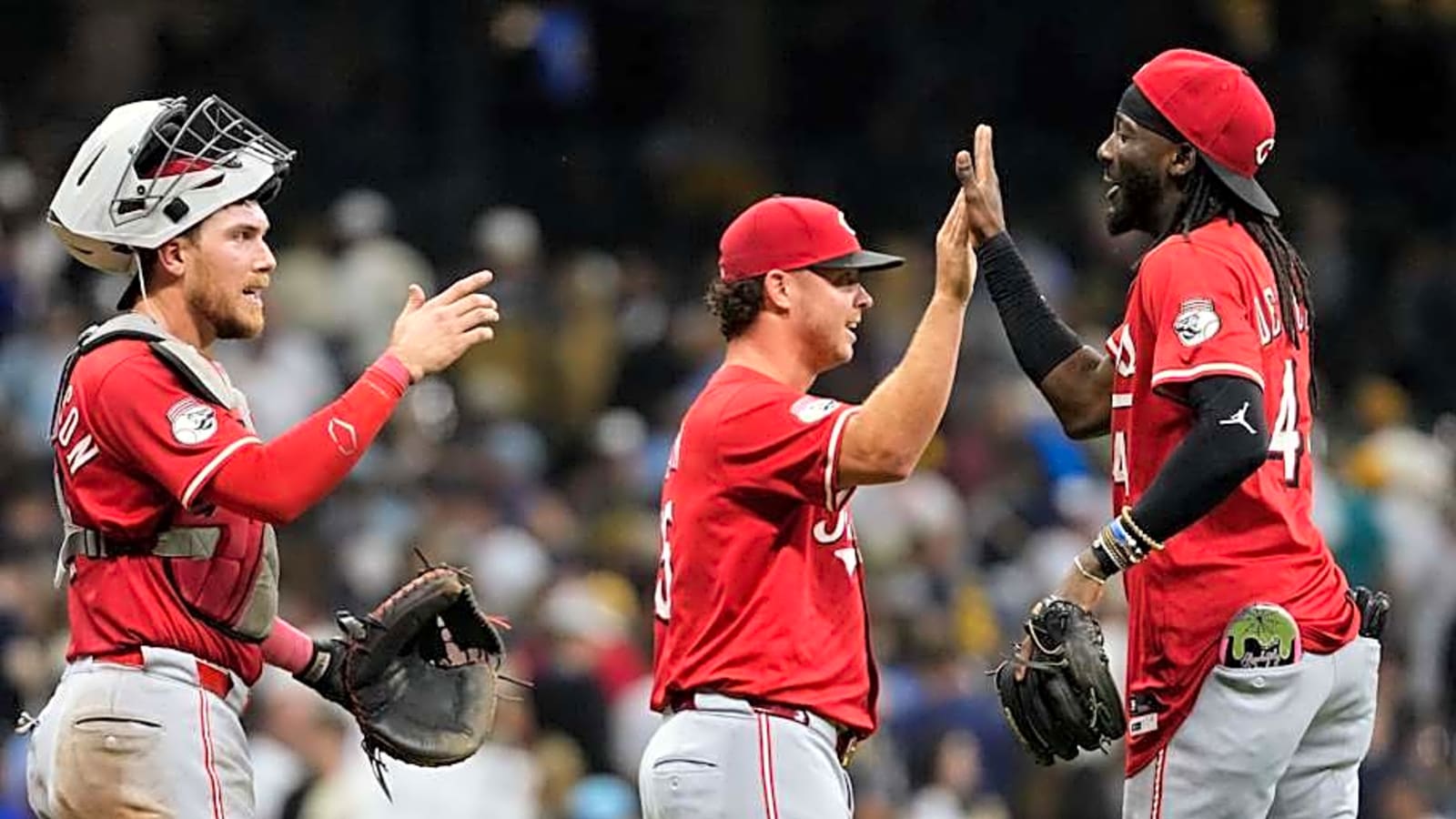 Relive Final Out Heard on TV and Radio in Cincinnati Reds&#39; 3-1 Victory Over Brewers