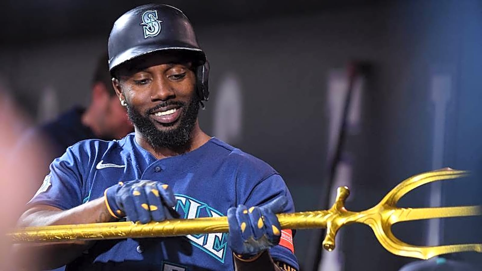 Who Replaces the Mariners’ Departing Free Agents?