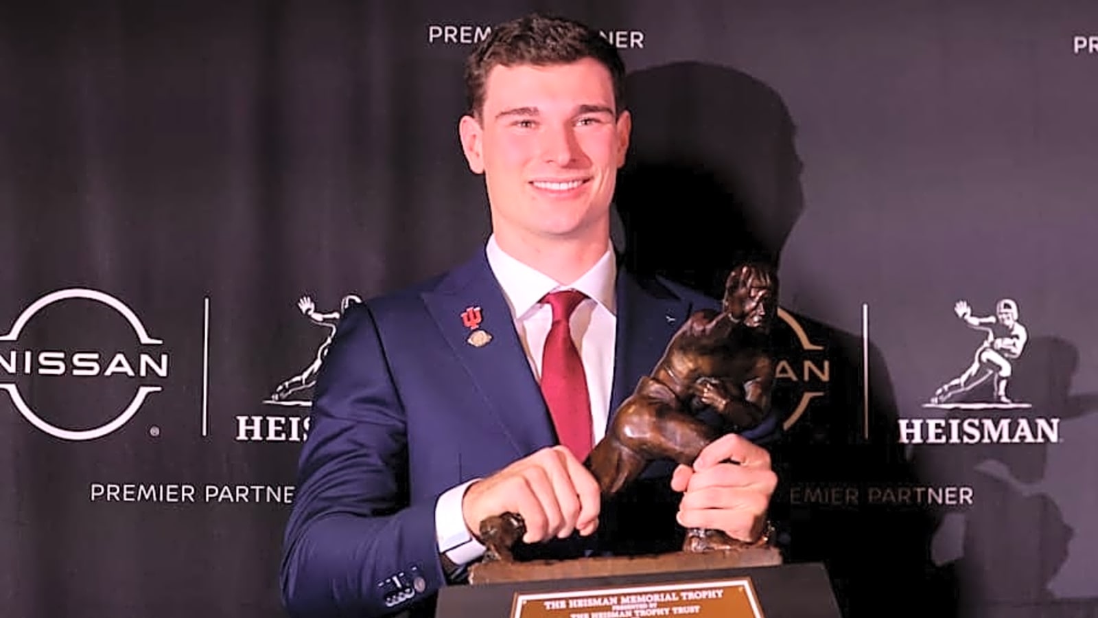 ESPN says Fernando Mendoza not even close to being college football's best player