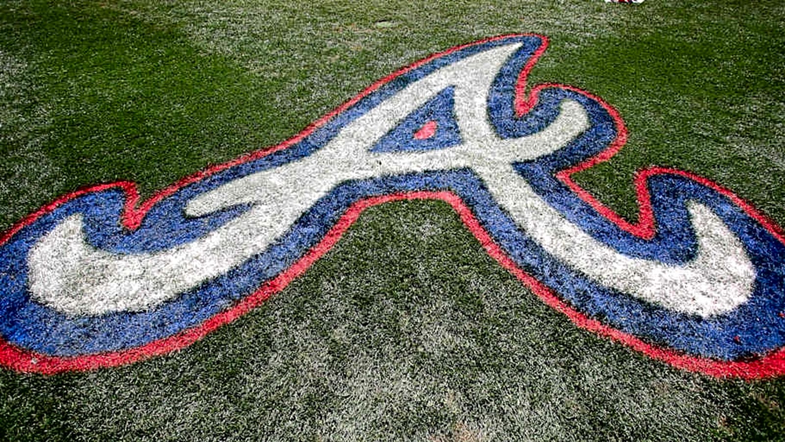 Braves Sign Young Pitcher After 3-Year Royals Stint