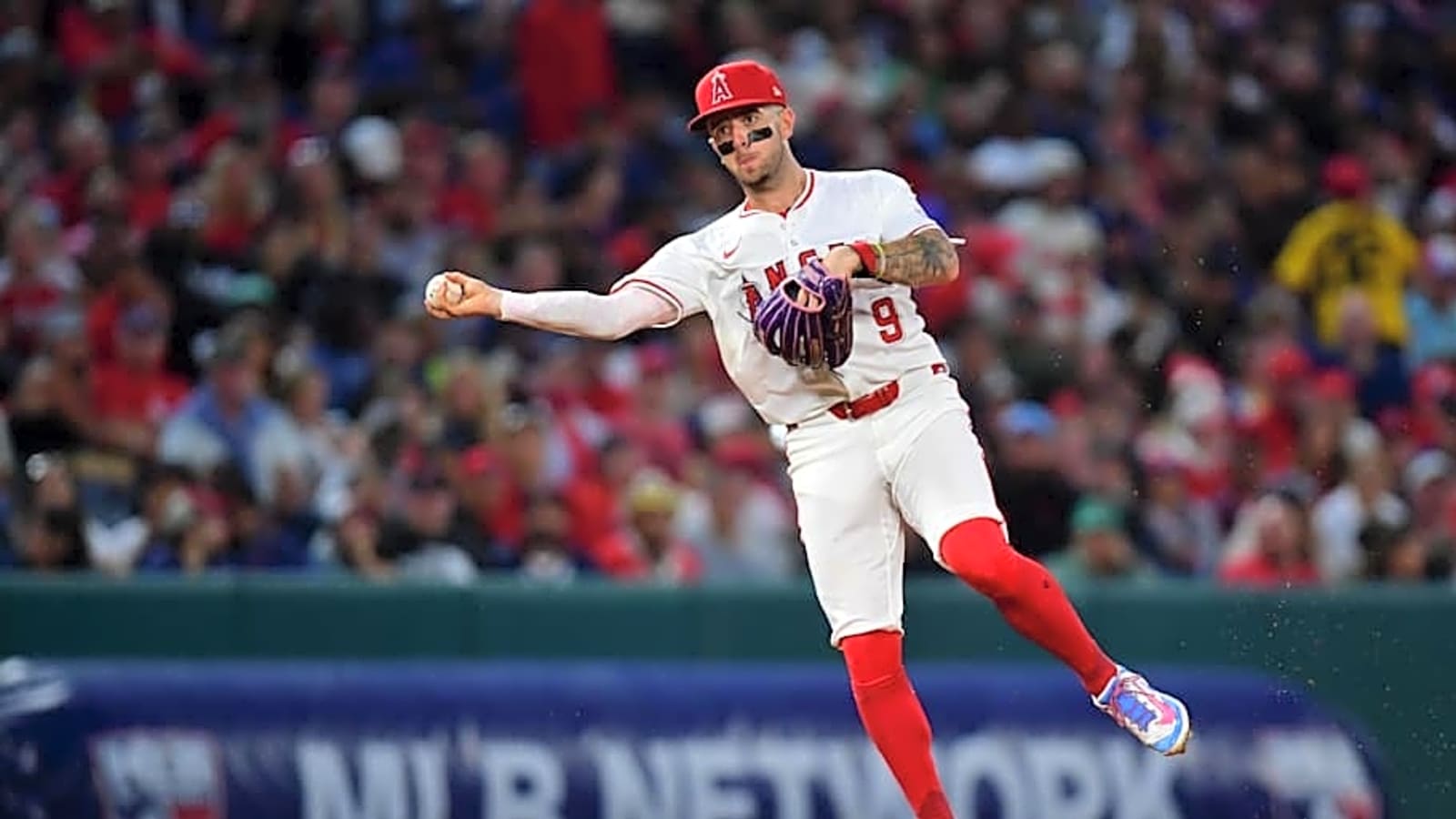 Angels Manager Provides Ominous Update on Zach Neto Injury