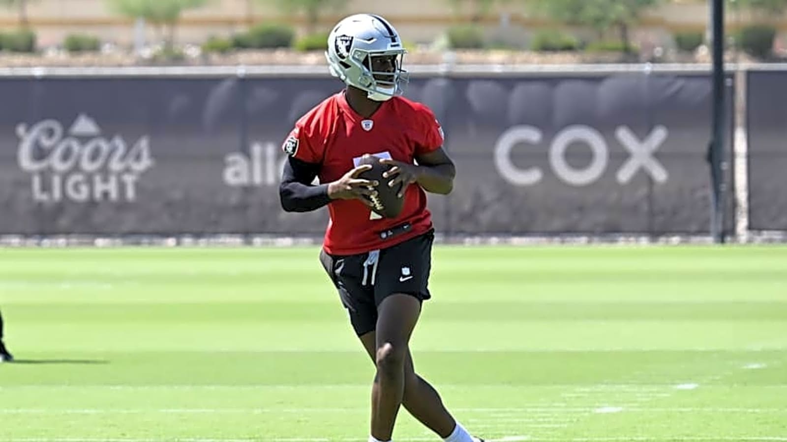 Why Raider Nation Will Appreciate New-Look Offense