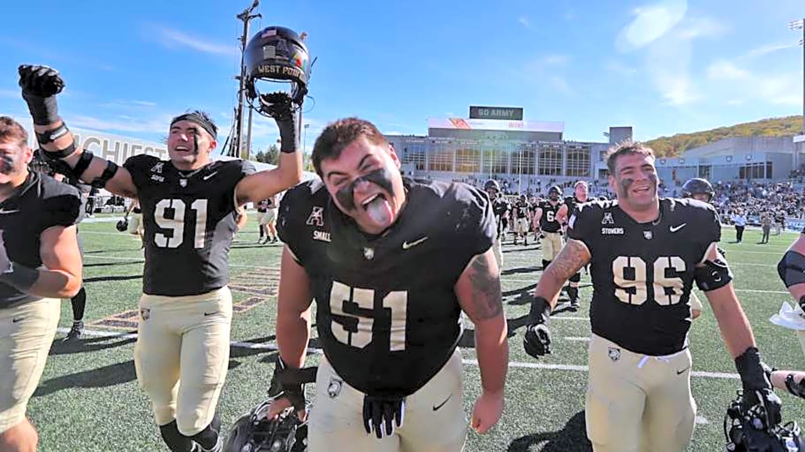 Army&#39;s Brady Small, Paolo Gennarelli named to prestigious Lombardi Award watch list