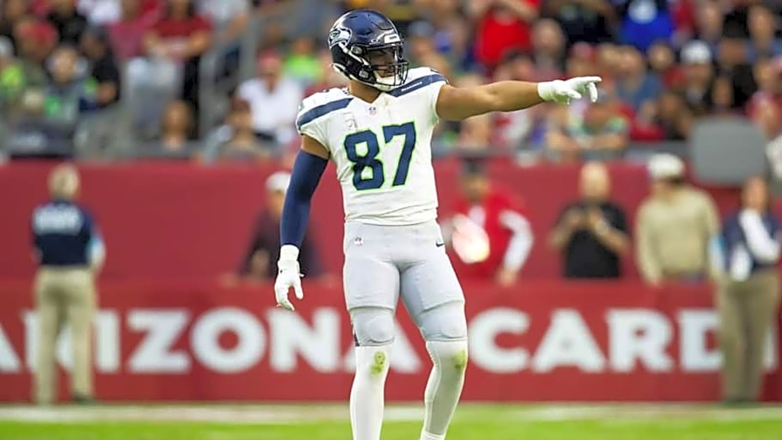 Seattle Seahawks insider suggests solution to Seattle&#39;s Noah Fant problem