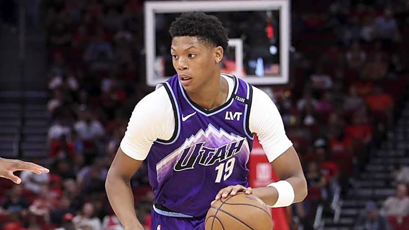 Utah Jazz Release Update on Ace Bailey&#39;s Knee Injury