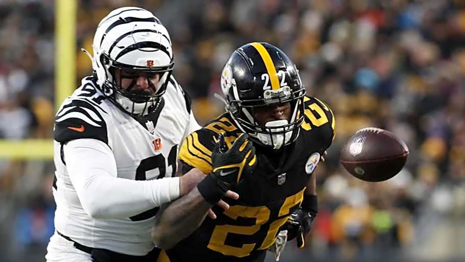 FOX Sports Names NFC Team As Solid Trade Candidate For Trey Hendrickson