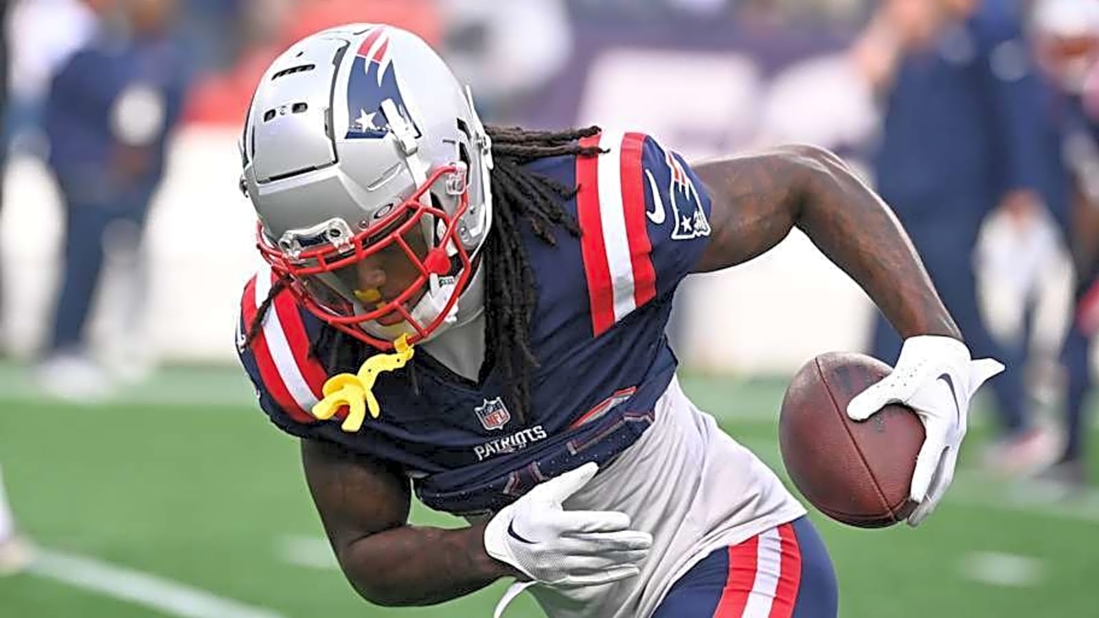 Chargers host free agents on workouts, sign WR before training camp practice