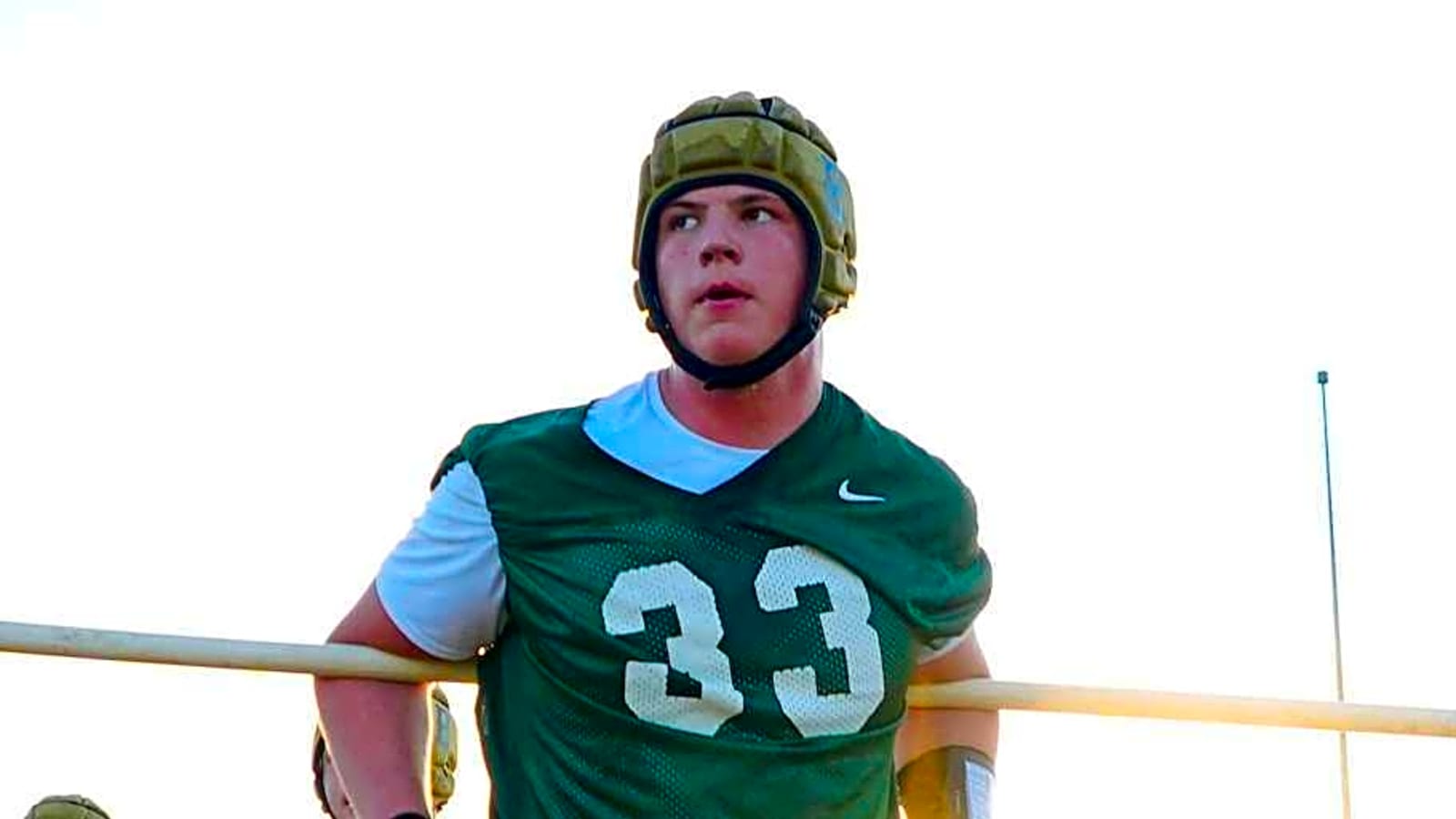 Oregon Ducks, Arizona State Pushing For Elite Offensive Line Recruit