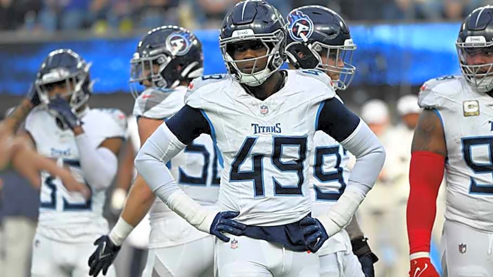 Titans Veteran Praises Rookie LB