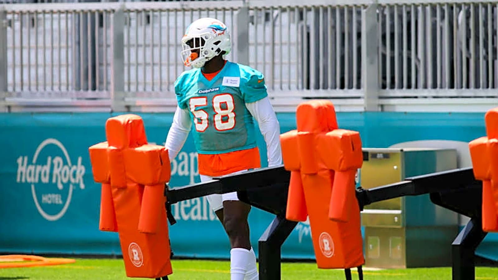Dolphins Notebook: Tight End Visit, Barrett Sighting, and More