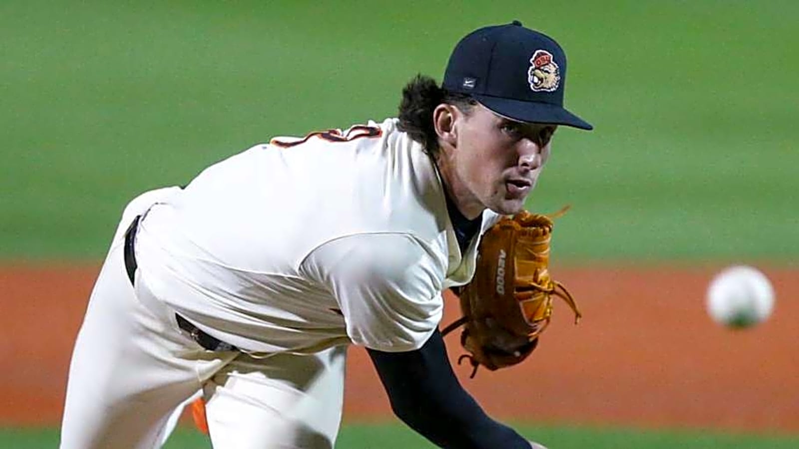 Beaver Baseball Offense stifled in Game One Loss To Cal State Fullerton