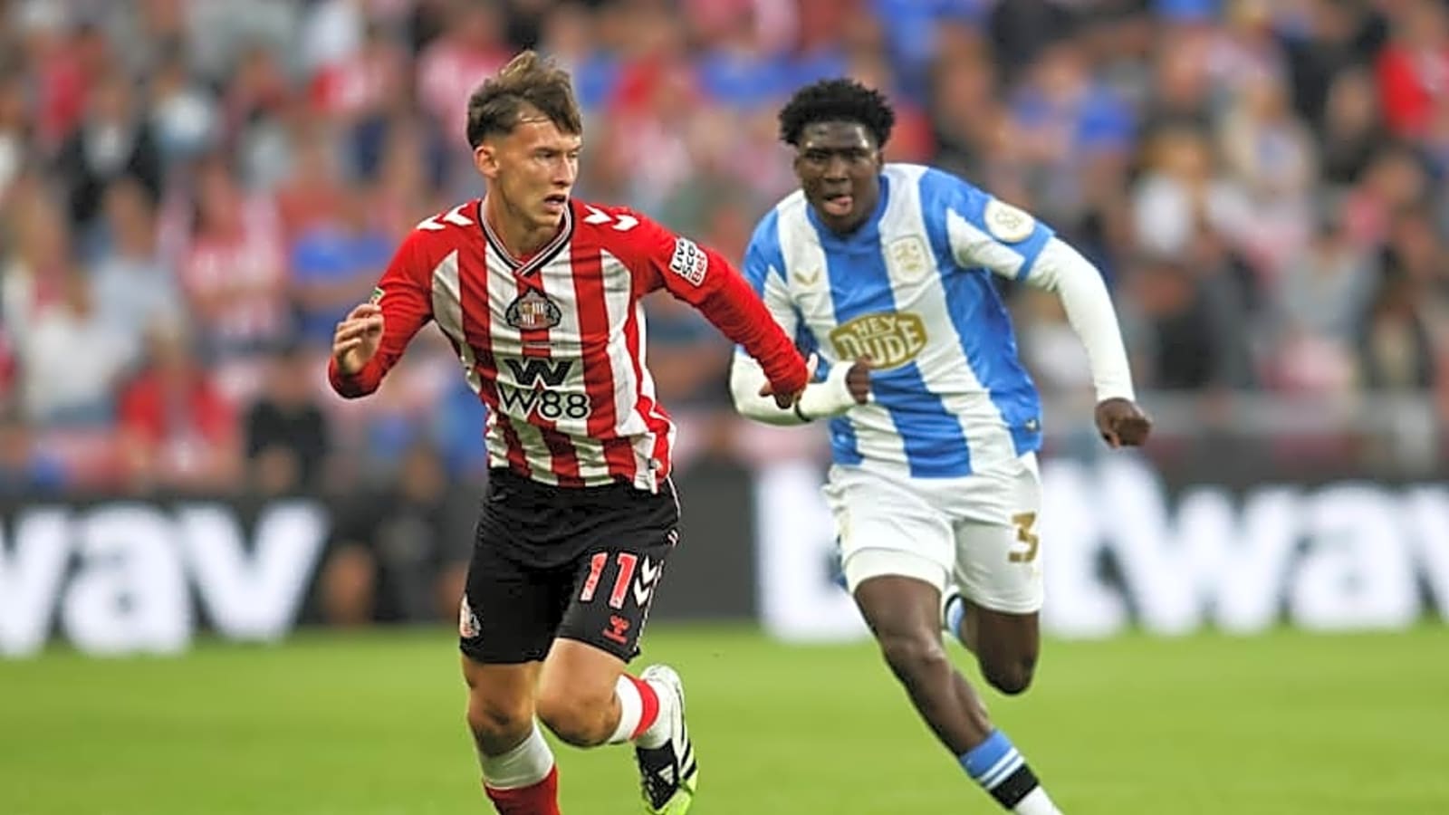 After Snubbing Manchester United and Newcastle, Sunderland&#39;s Teen Sensation Explained