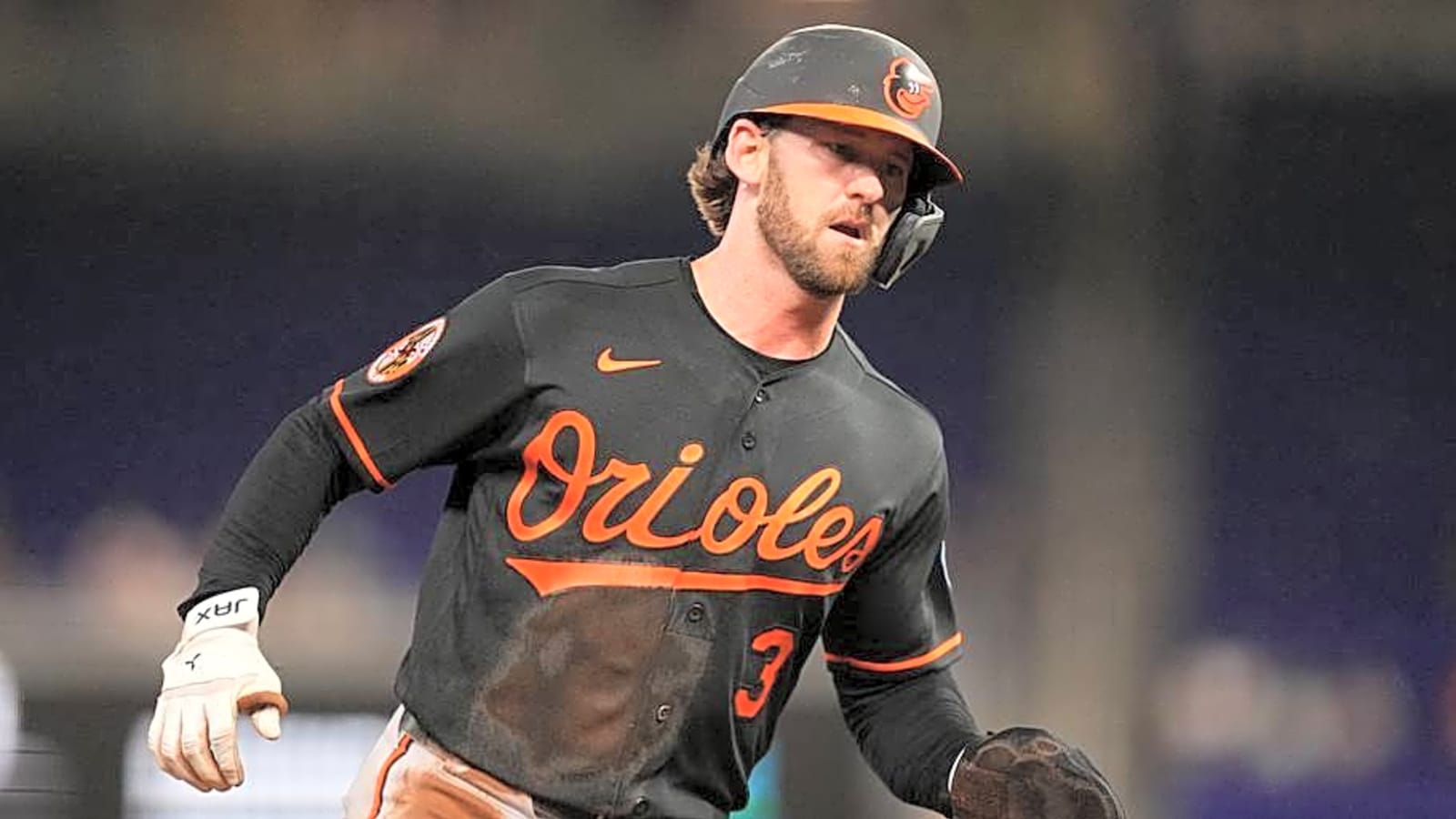 Pirates Linked in Trade for Orioles Outfielder