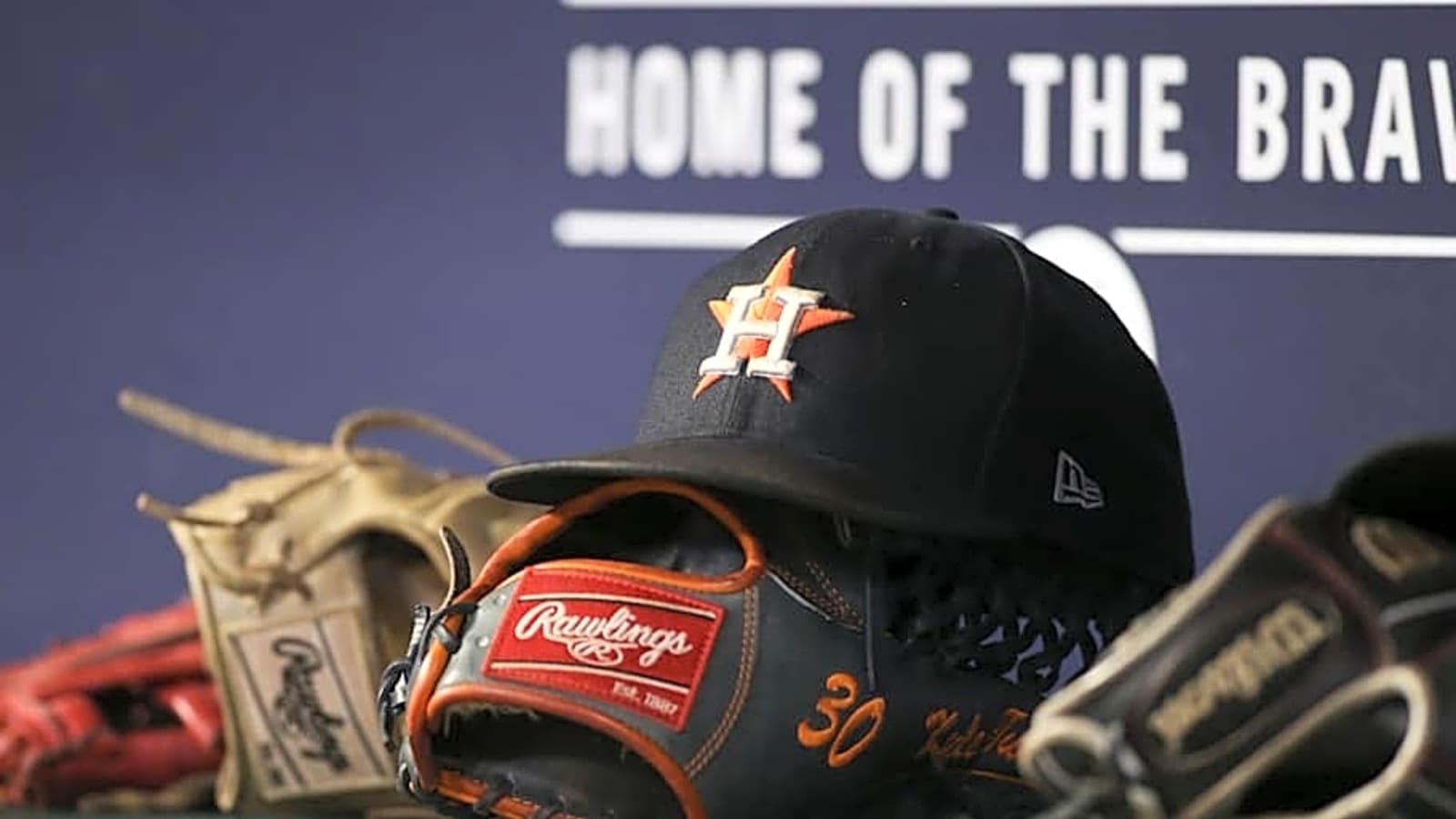 Brewers Already Drawing Trade Buzz for Astros All-Star Infielder