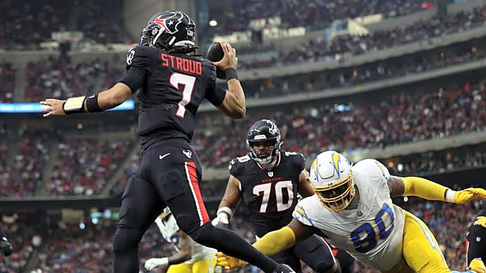 Three Bold Predictions for Texans’ Week 17 Matchup vs. Chargers
