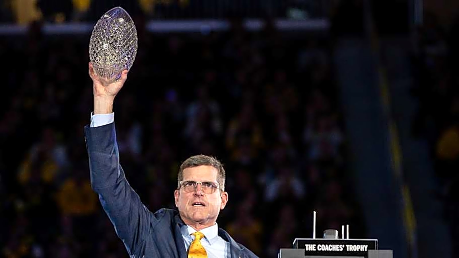 Predictions about &#39;the hammer&#39; coming to Michigan football fall short