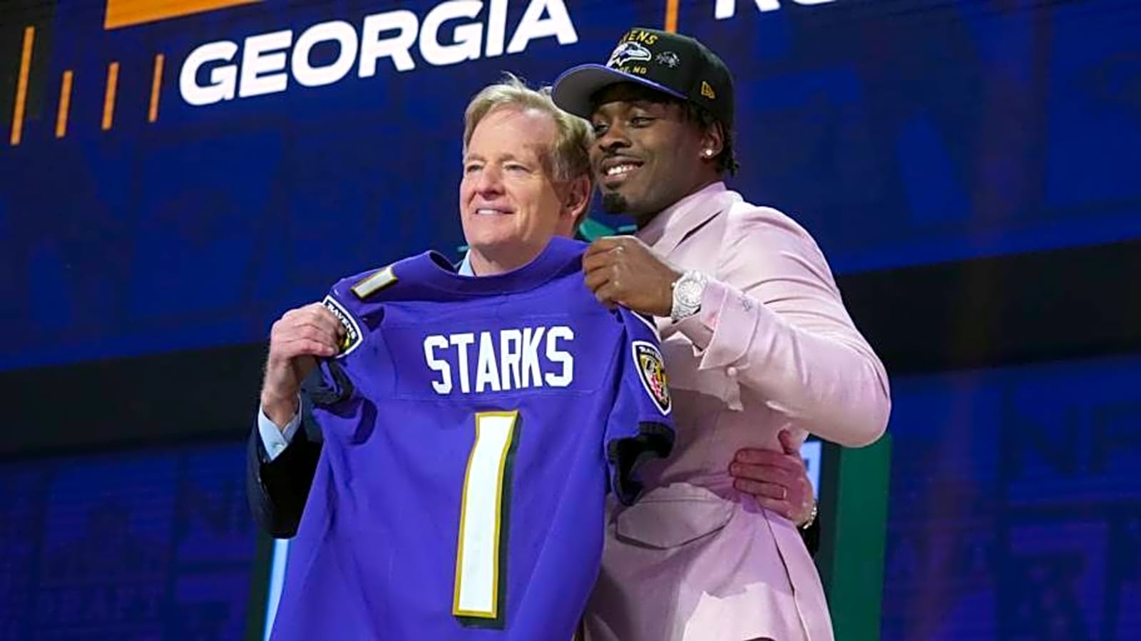 Georgia Bulldogs Social Media Provides First Look at Malaki Starks in Ravens Uniform