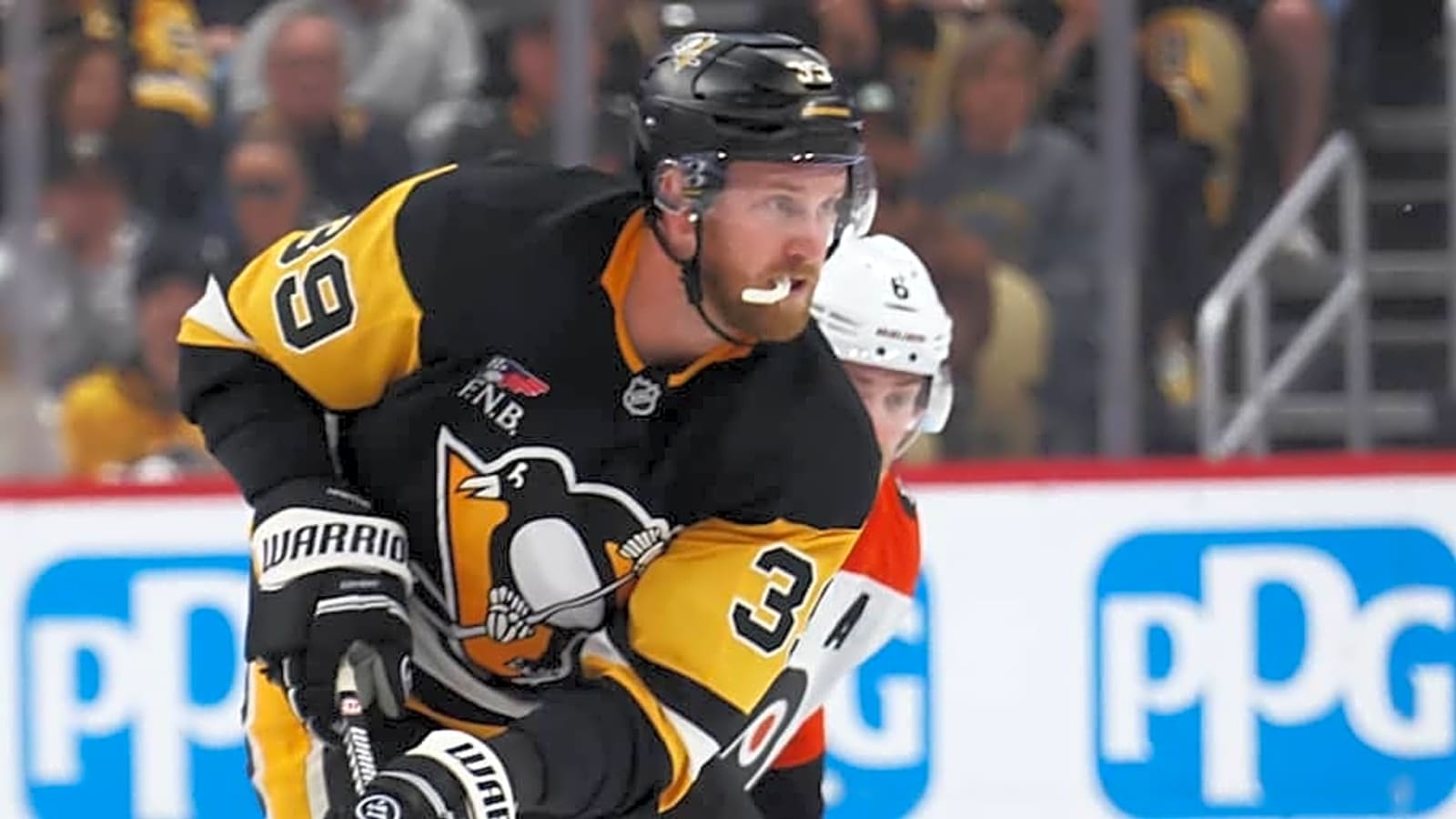 Penguins' Kyle Dubas Has Easy Decision on Anthony Mantha